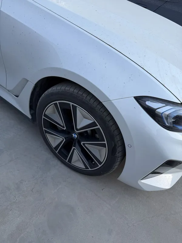Bmw i3 40L night sport 2025 — фото 2