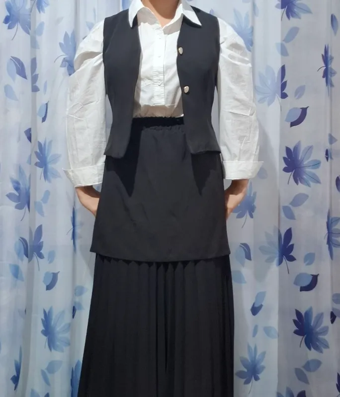 Yangi ikki qismli maktab formasi 6 Yangi ikki qismli maktab formasi 6