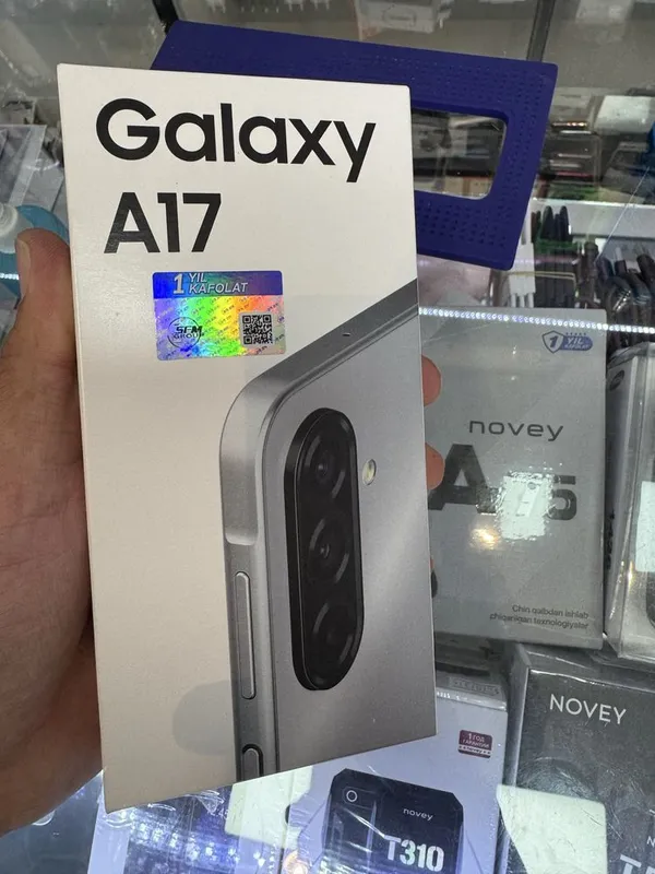 Galaxy a17. .