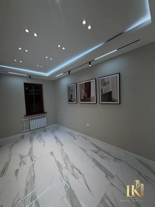 Нежилое помещение с готовым арендатором, евроремонт, 88 м² + подвал 20 м² 9