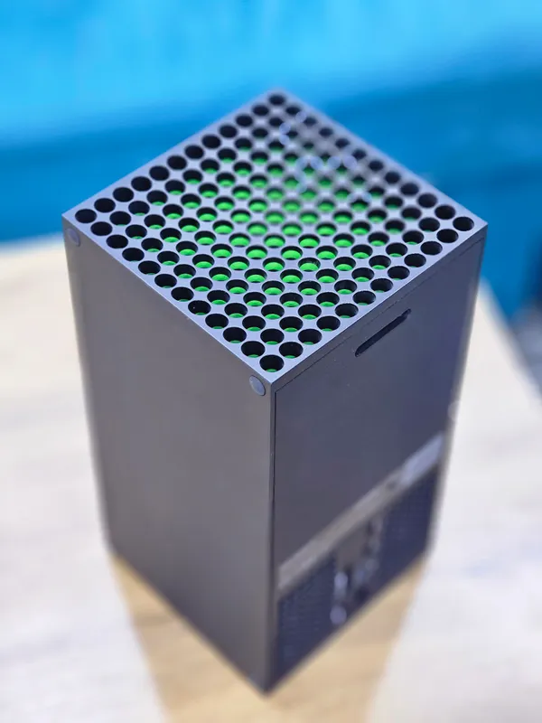 XBOX Series X 1Tb, gamepad НОВЫЙ и Наушники! — фото 3