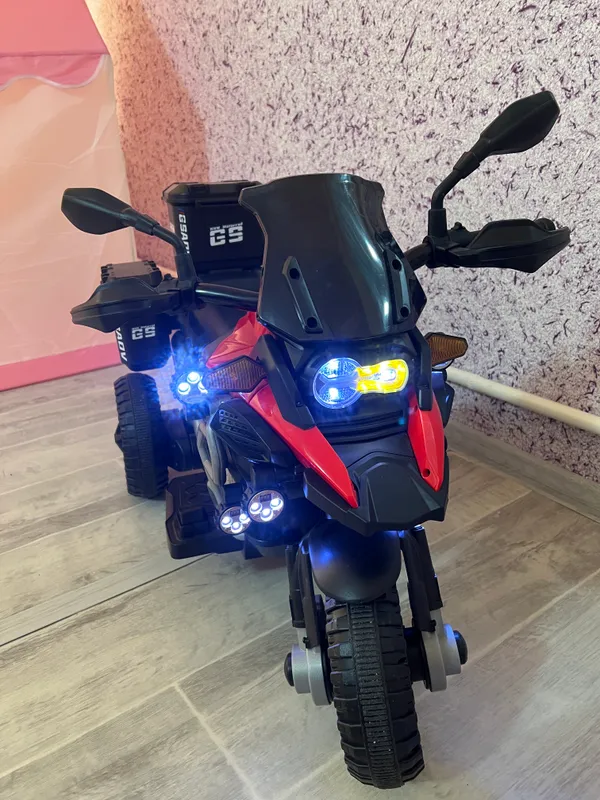 Детский электромотоцикл BMW GS (трёхколёсный)