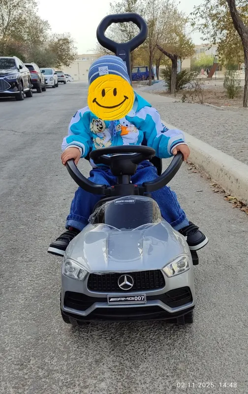 Продается машинка коляска