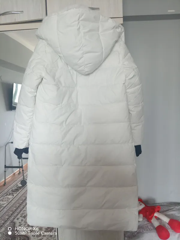 srochno oq uzun kurtka sotiladi holati zor by 3 srochno oq uzun kurtka sotiladi holati zor by 3