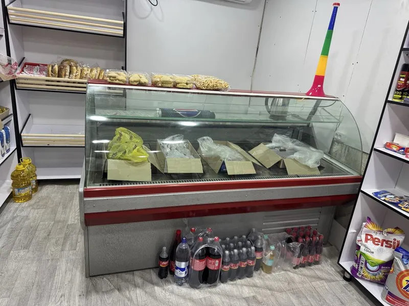 Agregatli Vitrina xoladilnik eni 190 sm