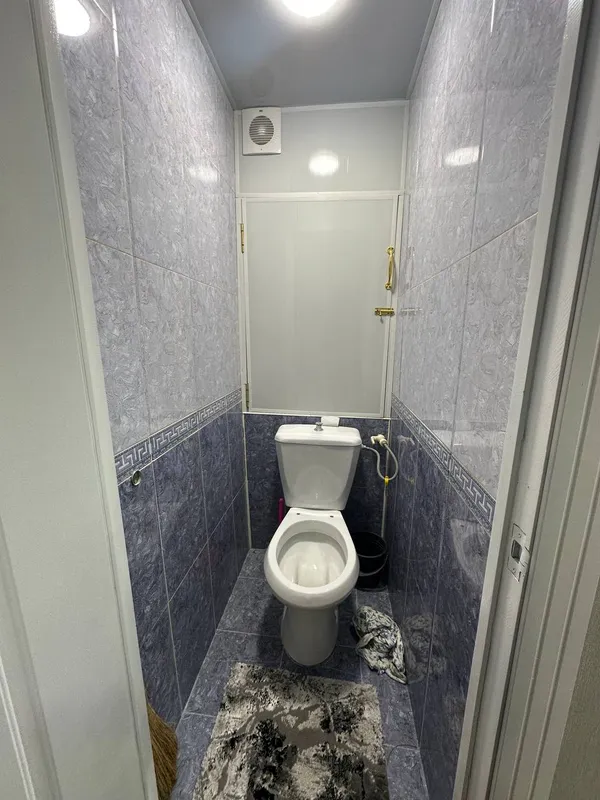 Продаю квартиру.Метро туркестан 2\2\4 ЮНУСАБАД-12 5