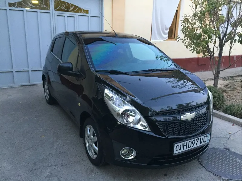 Chevrolet Spark 1.0 — фото 1
