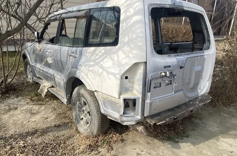 Mitsubishi padjero 4