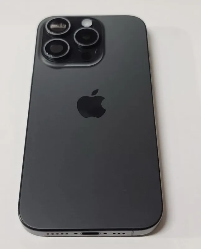 iPhone 15 Pro Black 77% 1 iPhone 15 Pro Black 77% 1