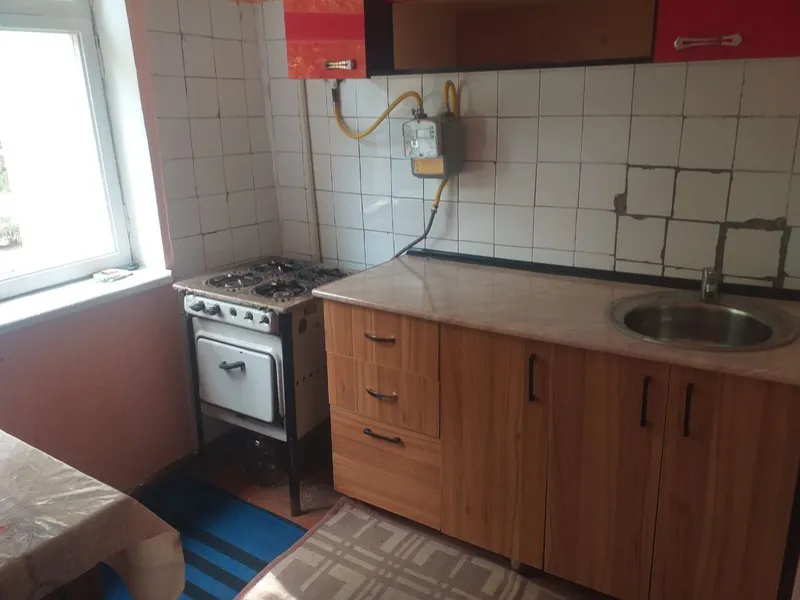 Продаётся 1 комнатная квартира в 1 микрорайоне — фото 7