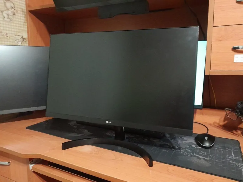 Монитор LG 24mk600m 3