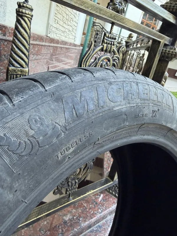Michelin balon sotiladi 275/45/20 — фото 1