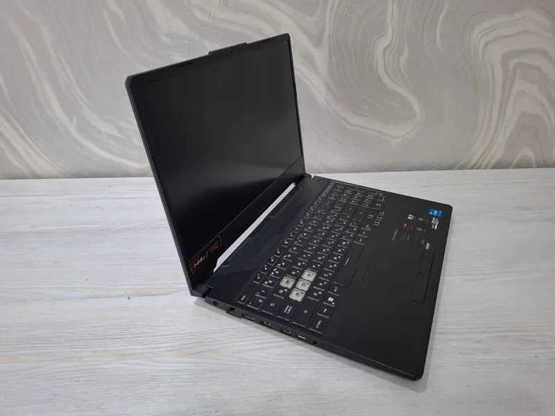 Asus tuf gaming f15 2 Asus tuf gaming f15 2