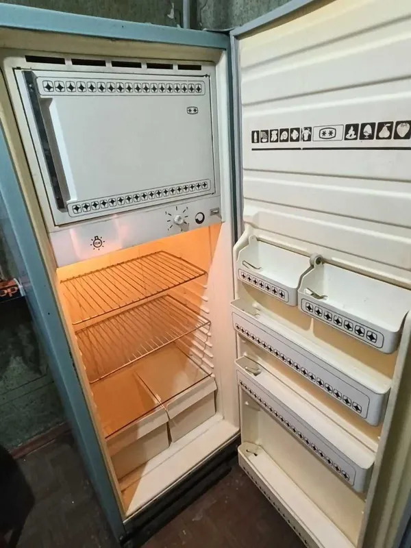 Xolodilnik Sino sotiladi 2