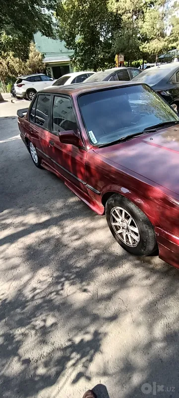 BMW E30, рестайлинг, 1988 год, двигатель M40 1.8 3 BMW E30, рестайлинг, 1988 год, двигатель M40 1.8 3
