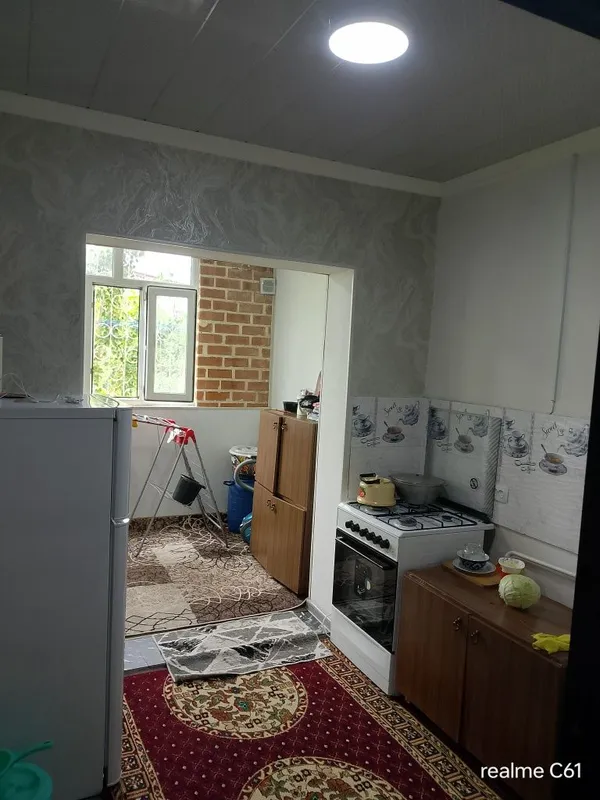 5/4 да квартира сотилади 1 чи этаж срочно 2 хона — фото 1