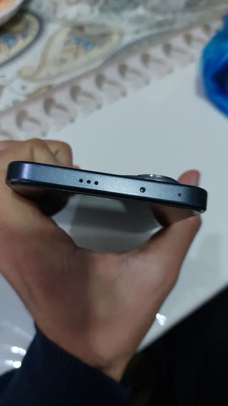 Продаётся Honor 400 256gb 7