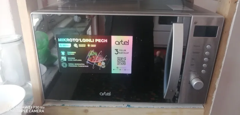 Artel mikroto'lqinli pech 23l lik 800watt. Deyarli ishlatilmagan.