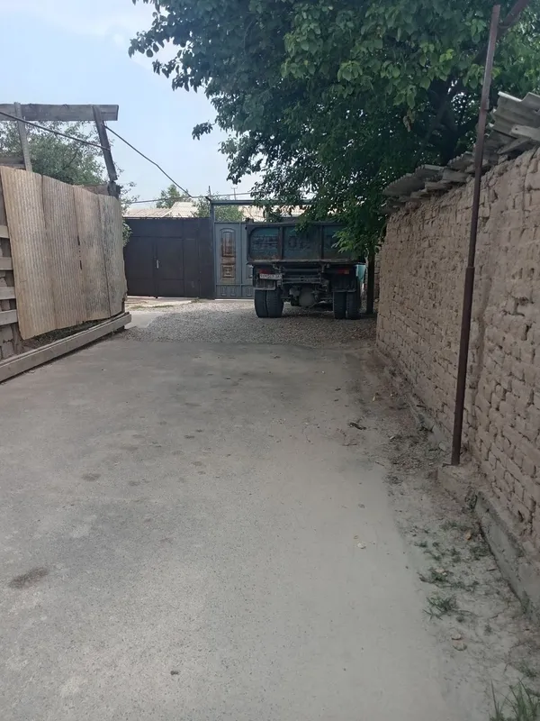 Uy yer xovli sotiladi 4 Uy yer xovli sotiladi 4
