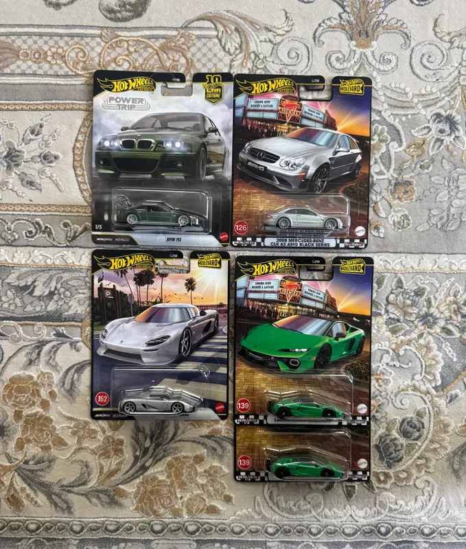 Hot Wheels Premium BMW MERS NISSAN FERRARI машинки 1 Hot Wheels Premium BMW MERS NISSAN FERRARI машинки 1