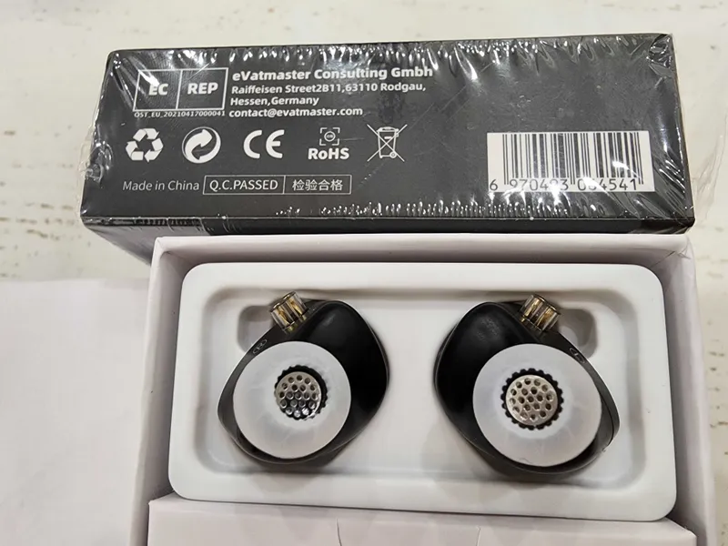Наушники KZ Phantom Gaming IEMs, 3,5 mm with mic/USB-C — фото 2