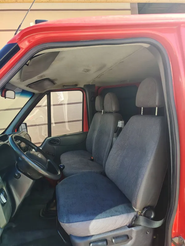 Ford Transit bortli yuk mashinasi sotiladi 3 Ford Transit bortli yuk mashinasi sotiladi 3