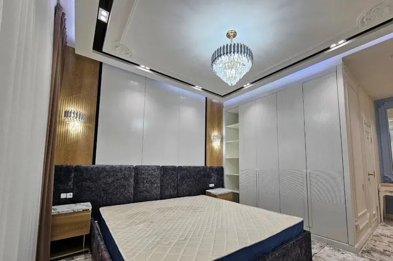 C-7 • 3 xona • 95 m² • 5/7-qavat 7 C-7 • 3 xona • 95 m² • 5/7-qavat 7