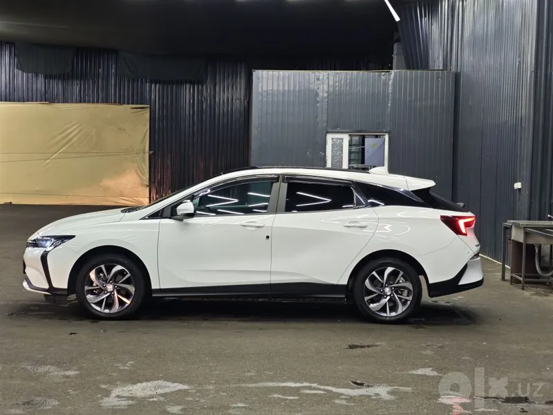Buick Velite 6 elektromobilini sotaman 3 Buick Velite 6 elektromobilini sotaman 3
