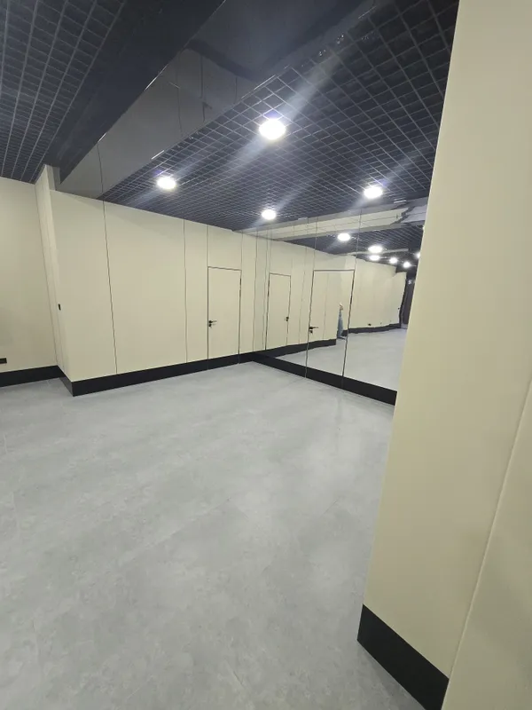Аренда офиса 135 м² | Лисунова | Новостройка | Первая линия | Полуподв — фото 2