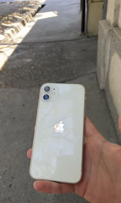 Iphone 11 64gb 2 Iphone 11 64gb 2