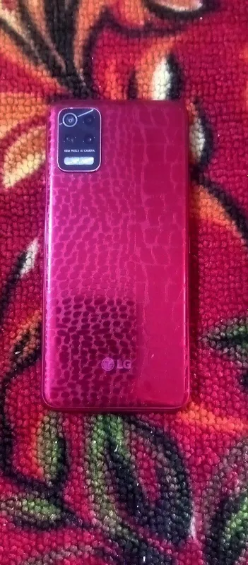ELJI TELFON SOTILADI