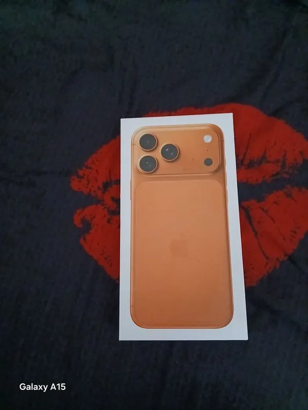 Apple 17 pro max