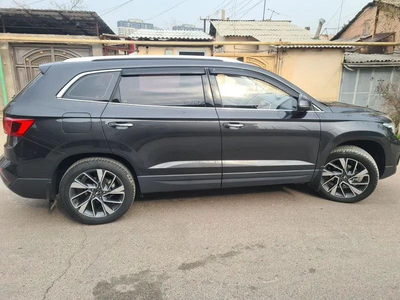 Продам свою Jetta vs7 2025г — фото 3