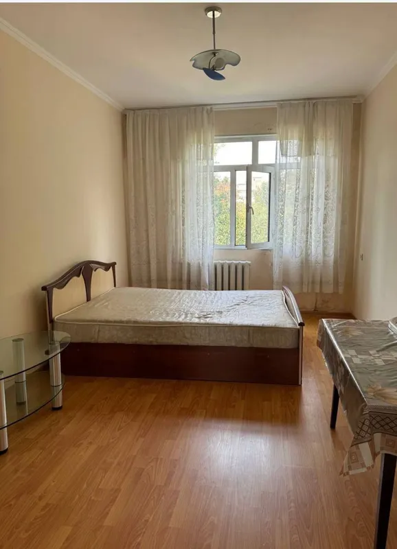 Срочно продам 3/3/5 Чиланзар 12. Фархадский 2 Срочно продам 3/3/5 Чиланзар 12. Фархадский 2